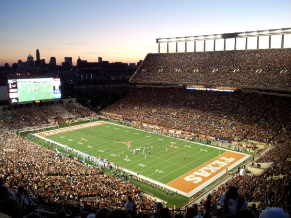 CAL WILL PLAY IN FRONT 100,000 PEOPLE AT DARRELL K. ROYAL TEXAS MEMORIAL STADIUM ON SATURDAY EVENING AT 4:30 PST