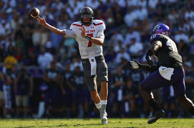 Webb and the Bears open the season on Friday, Aug 26th vs. Hawaii in Australia. Kickoff is 7pm PST on ESPN. (photo by Ronald Martinez)