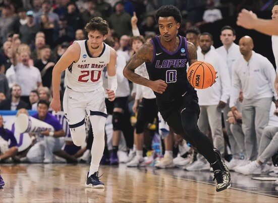 Slam Canyon University upsets Saint Mary&rsquo;s in Round 1 of the tourney 75-66. 📷 @azcentral