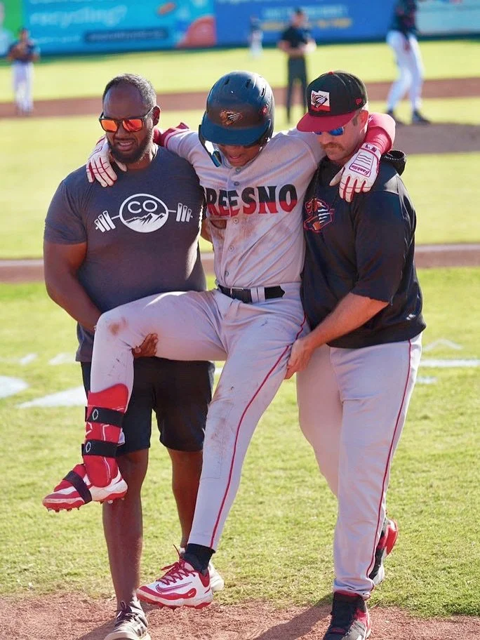 The dog days of August in the California League as the San Jose Giants host the Fresno Grizzlies 📷 @cbuestad #Section925
