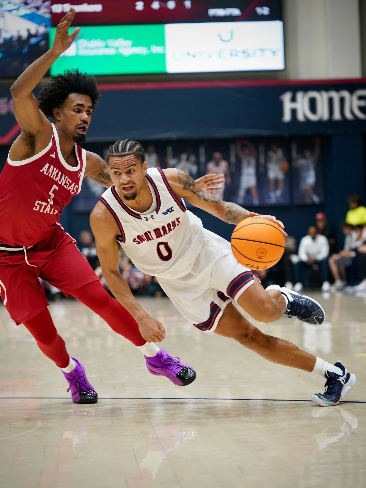 Year 25 for Randy Bennett in Moraga is off to a 5-0 start&hellip; 📷 @cbuestad #Section925