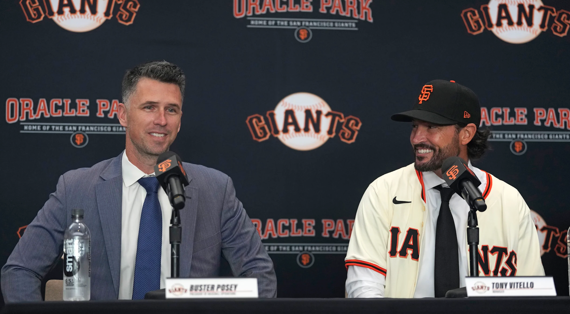 Previewing the 2026 San Francisco Giants - Can Buster Posey get SF back in the playoffs with Tony Vitello as the new skipper? 