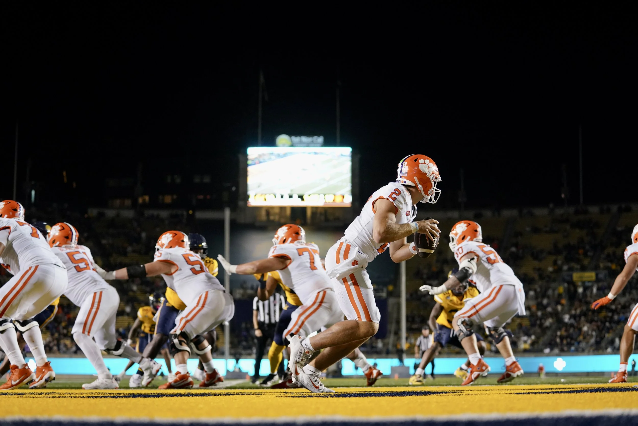 (Photos) Dabo Swinney's Clemon Tigers beat Cal 24-10