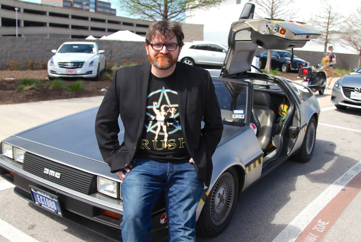 #117 - Ernest Cline/Author "Ready Player One" & "Armada" - October 26, 2015