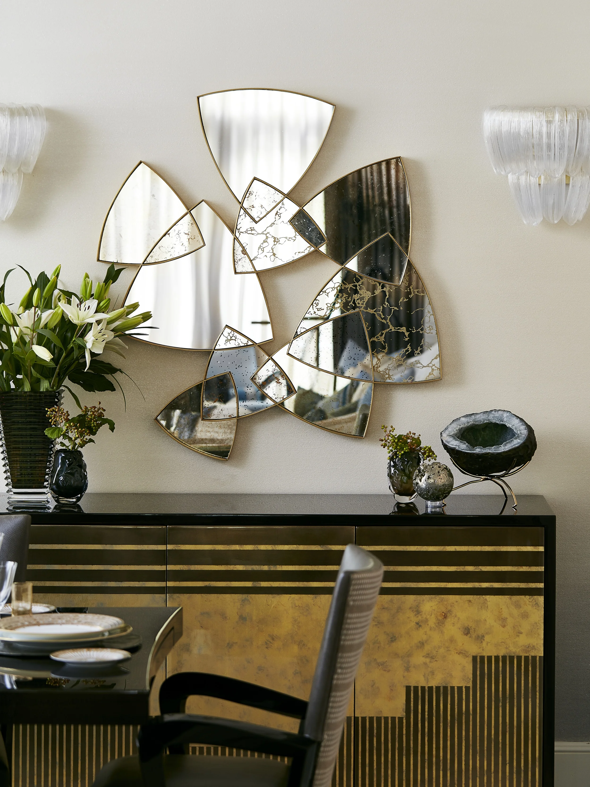DINING_ROOM_MIRROR_017.jpg