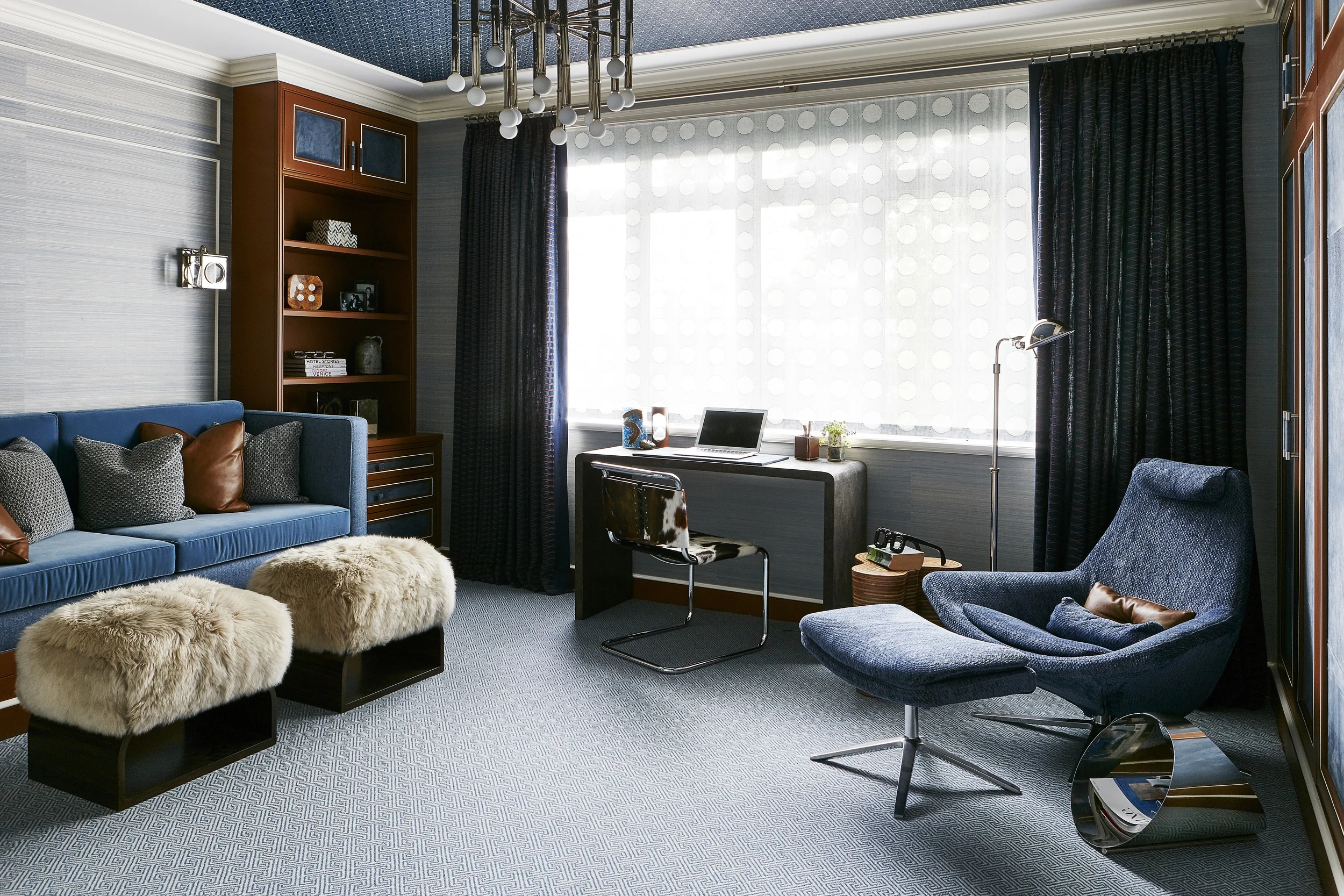 FAMILY_ROOM_015.jpg