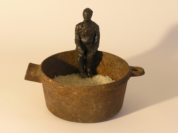 1/4 lb of rice: sculpture Linda Hoffman
