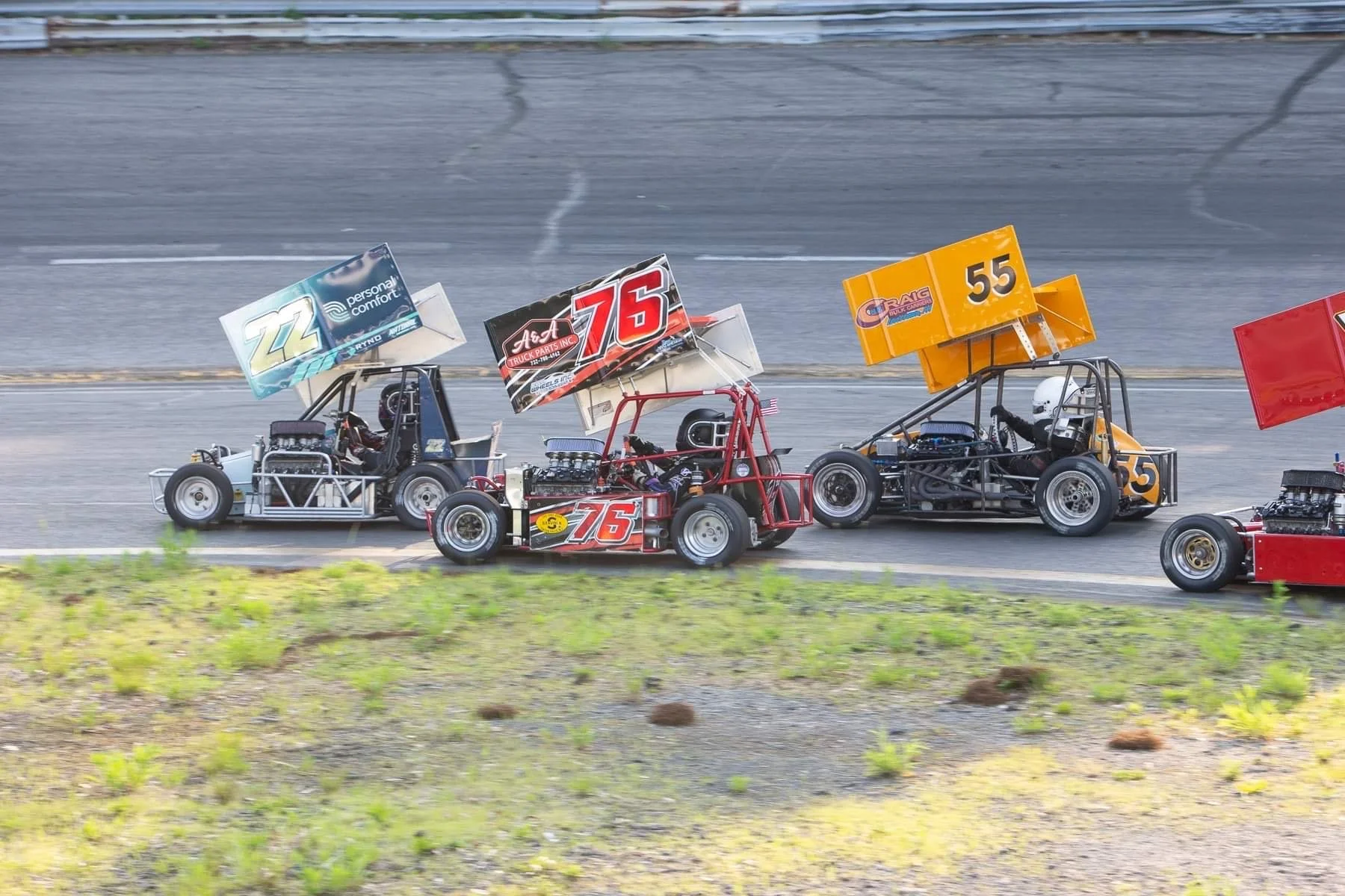 TARASKA DOMINATES AT WALL; WIRE TO WIRE VICTORY