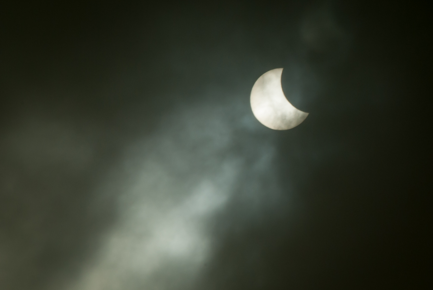 partial eclipse 1.jpg