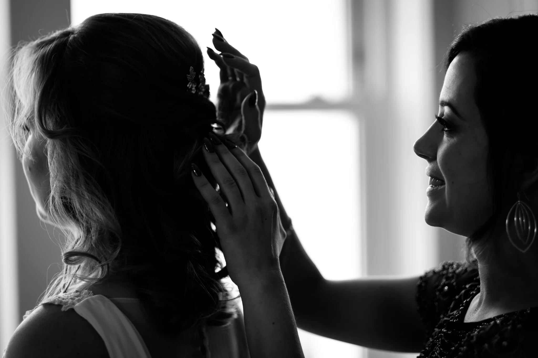 Newquay wedding getting ready.jpg