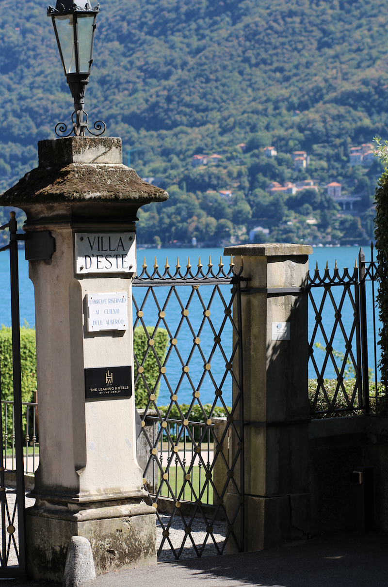 ingang villa d'este cernobbio.png