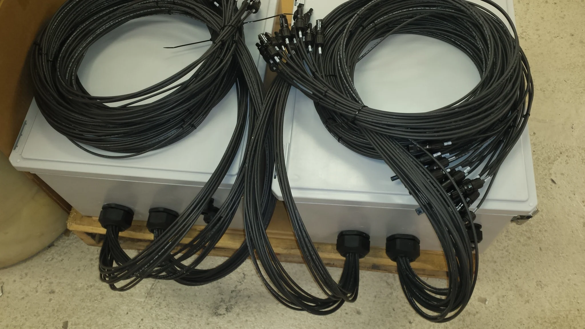 Custom Solar Panel Wiring Harness