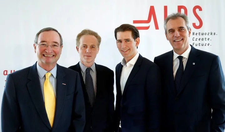Vorstellung des Austrian Leadership Programs. Pressekonferenz mit Sebastian Kurz, Christoph Leitl (WKÖ), Rainer Seele (OMV) und Georg Kapsch (IV). 28. 1. 2016. Bild: Dragan Tatic