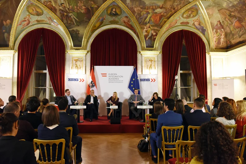 Bei den ersten Youth Talks im Außenministerium wurde am 26. Jänner 2017 das Thema der Jugendradikalisierung diskutiert.. Photo: Mahmoud Ashraf