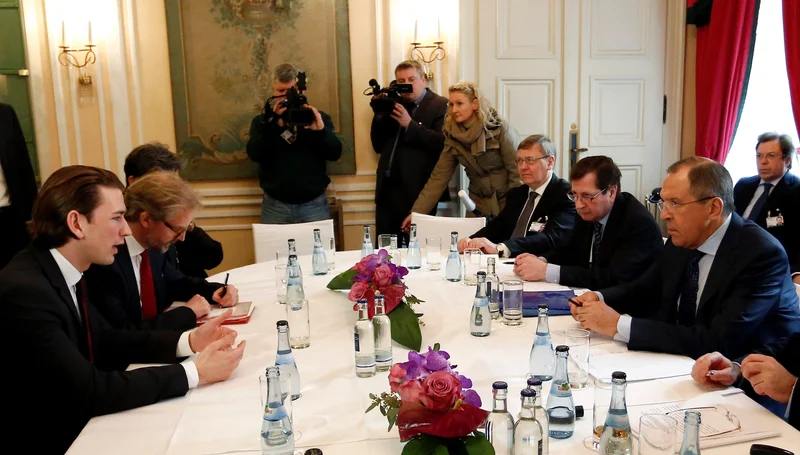 Sebastian Kurz trifft den russischen Außenminister. Photo: Dragan Tatic