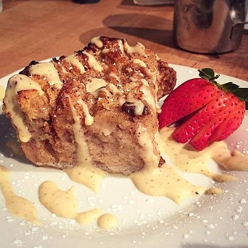 Bread Pudding w. Creme Anglaise