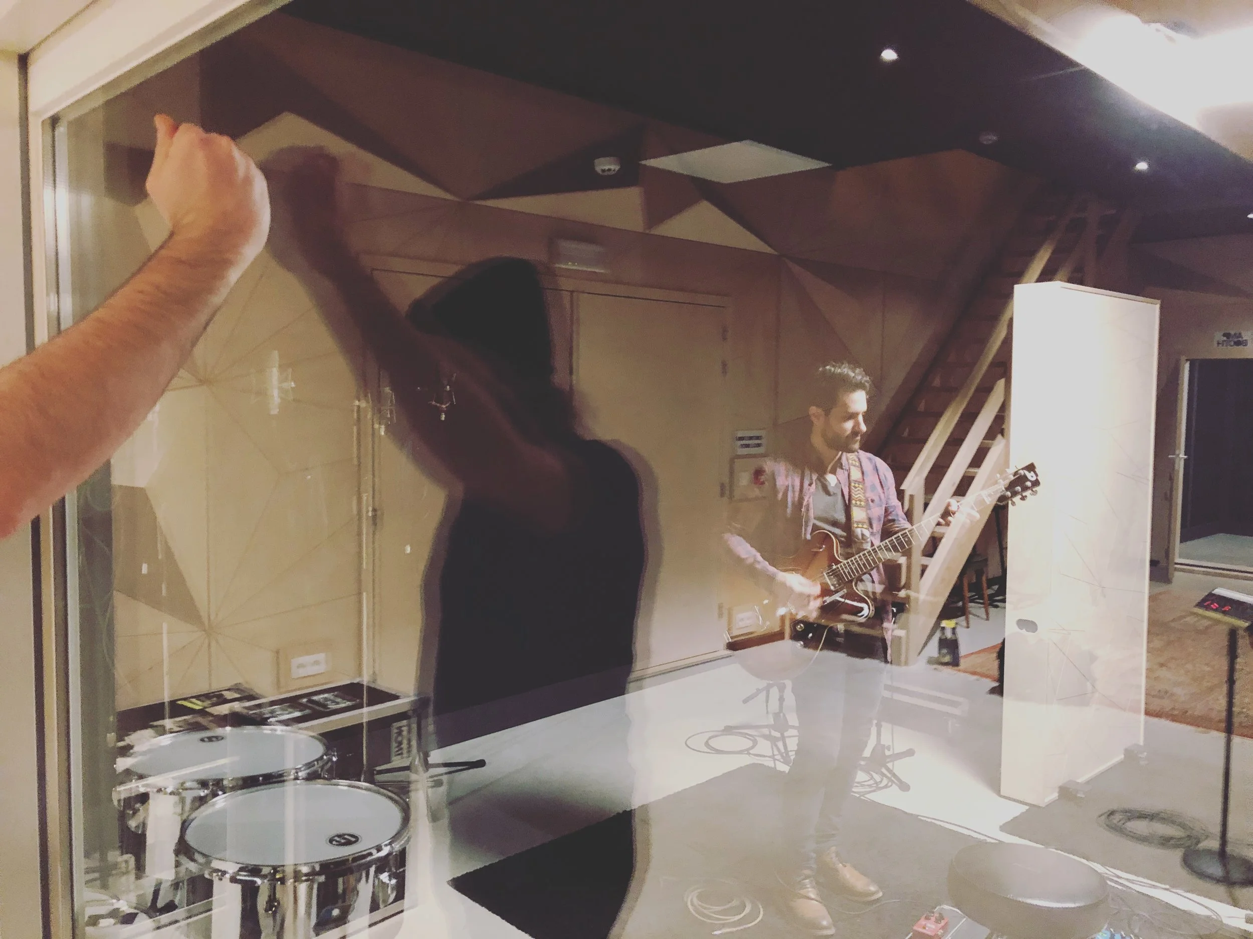 Jimmy firing up his amp.
