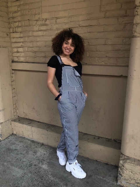 Madalyn Davis (19 Years Old) - Emcee