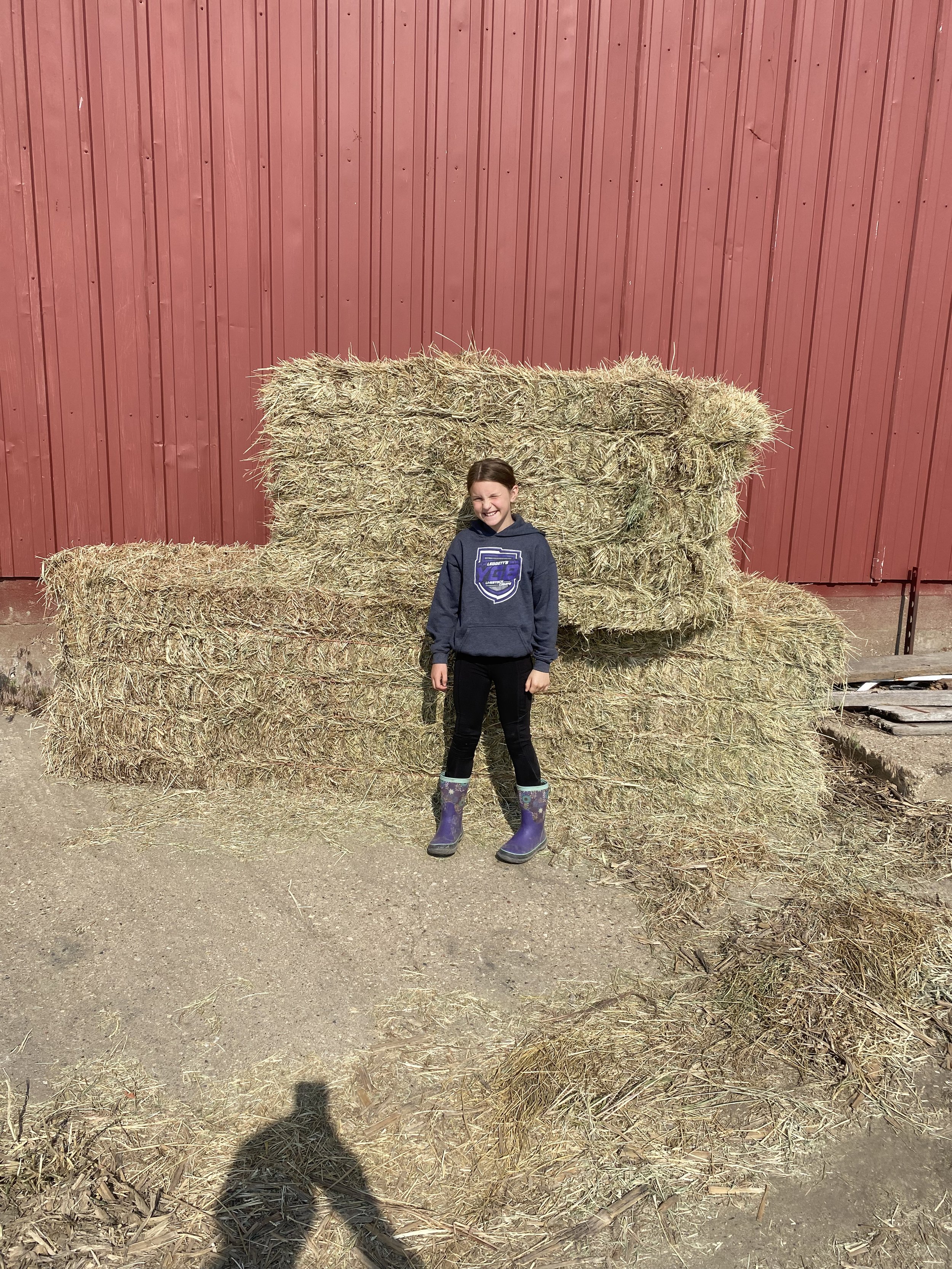 Biggest and Smallest Bale + Best Helper