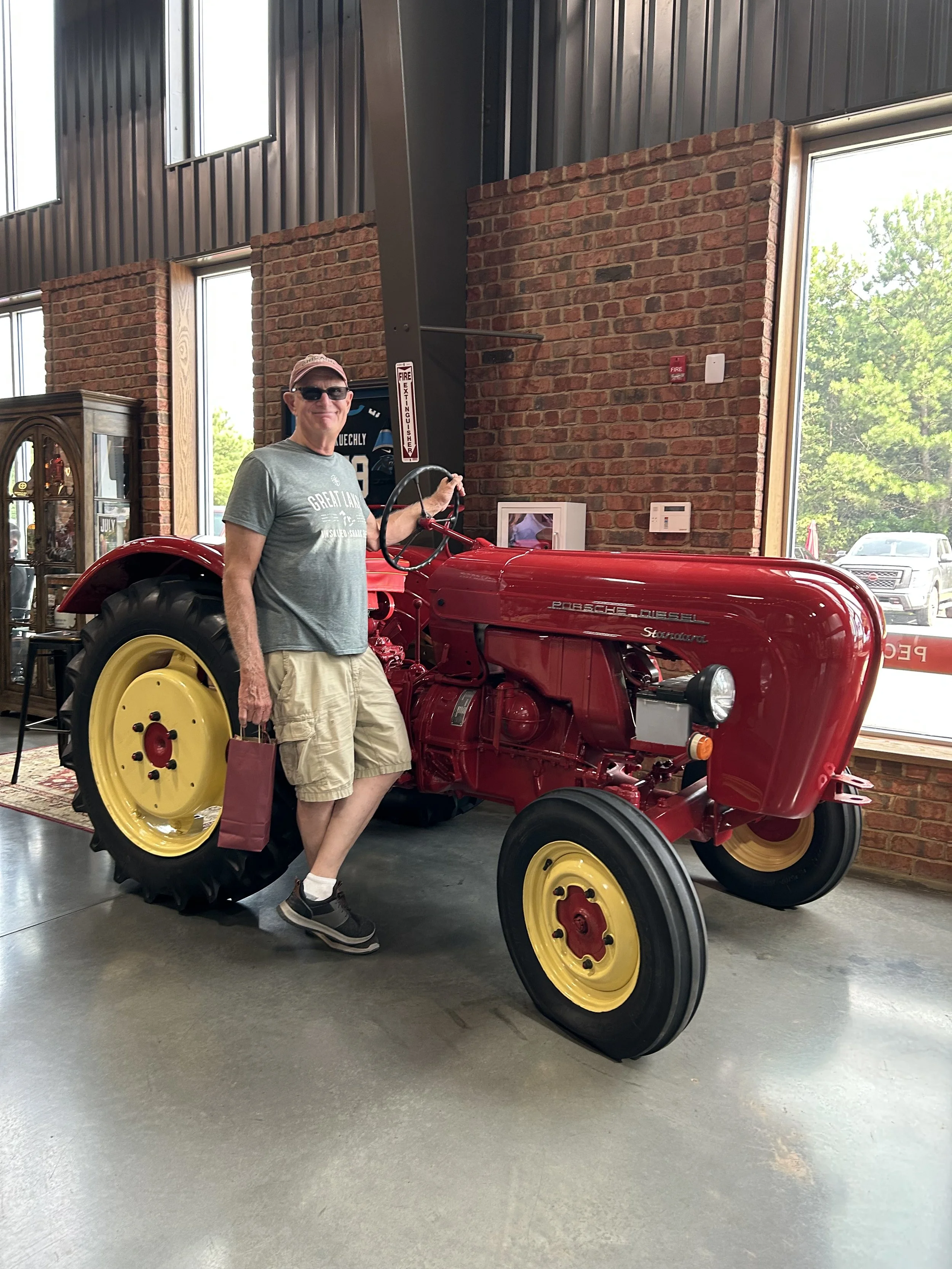 Porsche Tractor