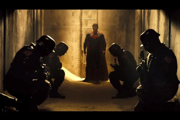 Watch the Batman V Superman: Dawn of Justice trailer