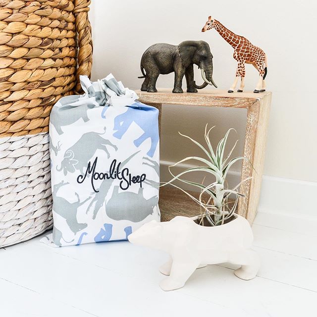 FYI, all our sheet and doona cover sets come packaged plastic-free in these handy fabric bags. Awesome for gift giving, plus they&rsquo;re re-useable! 
I&rsquo;ve loved hearing how these bags have been re-used... my fav re-uses have been to store soc