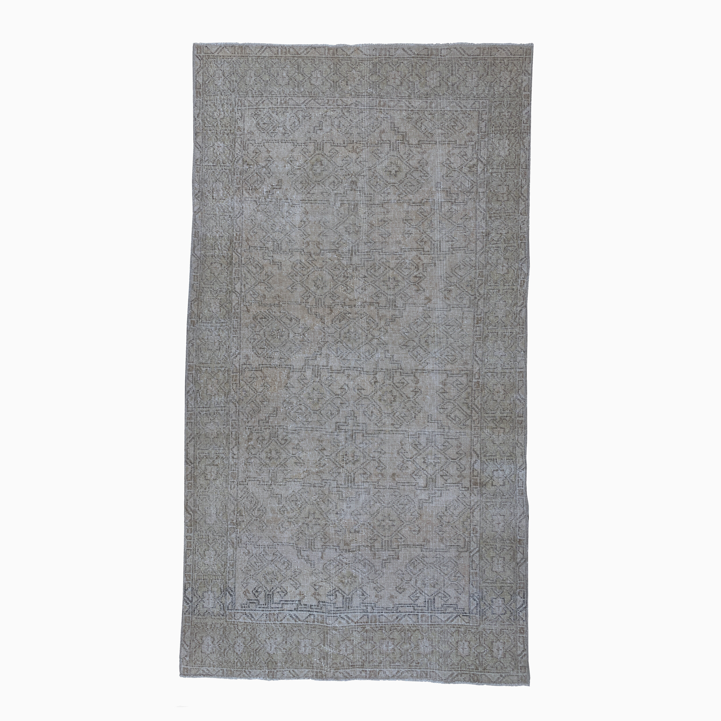 Arellaga vintage rug 