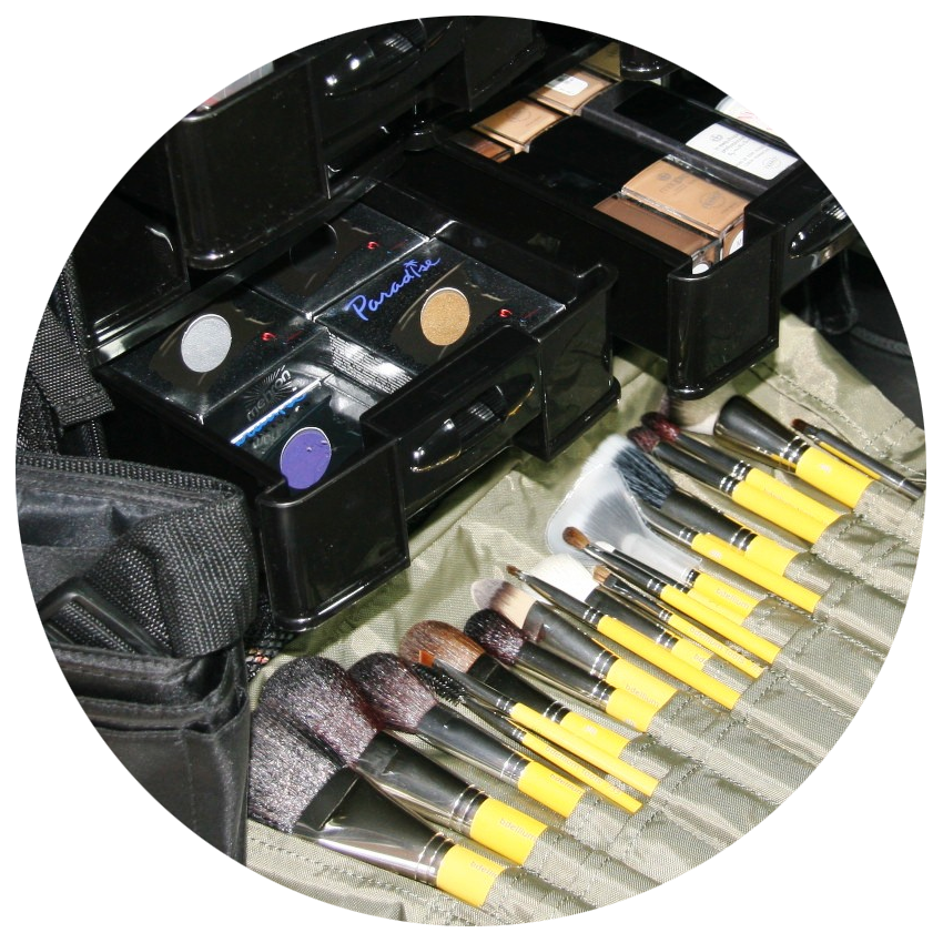 Makeup-kit-5.png