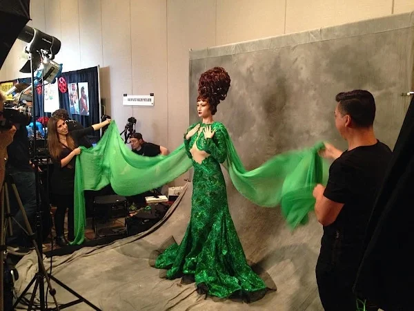 Maquillage Does a Makeup Demo at IMATS!