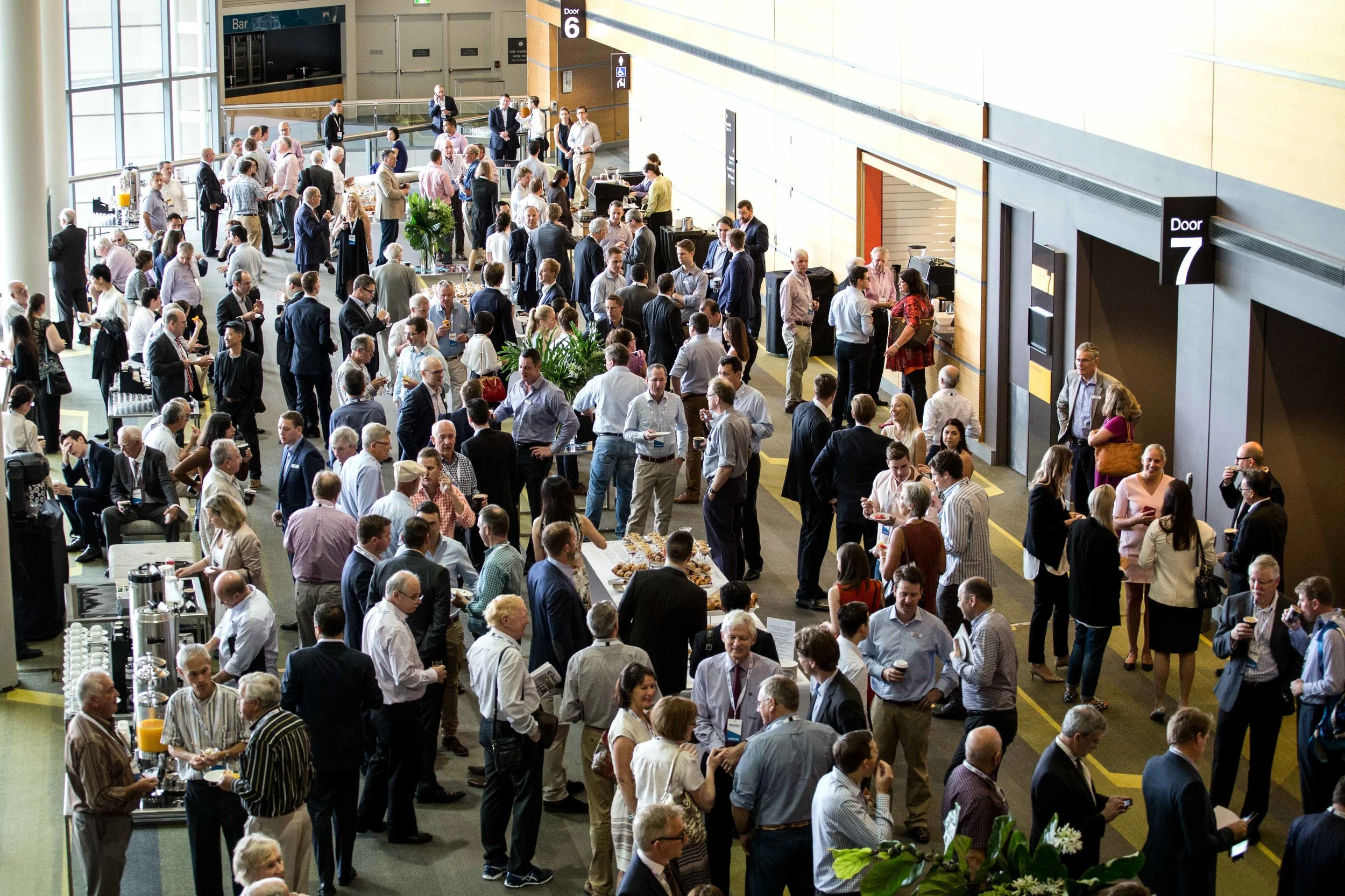 BLUE SKY - INVESTOR DAY 2015 300dpi -0327.jpg