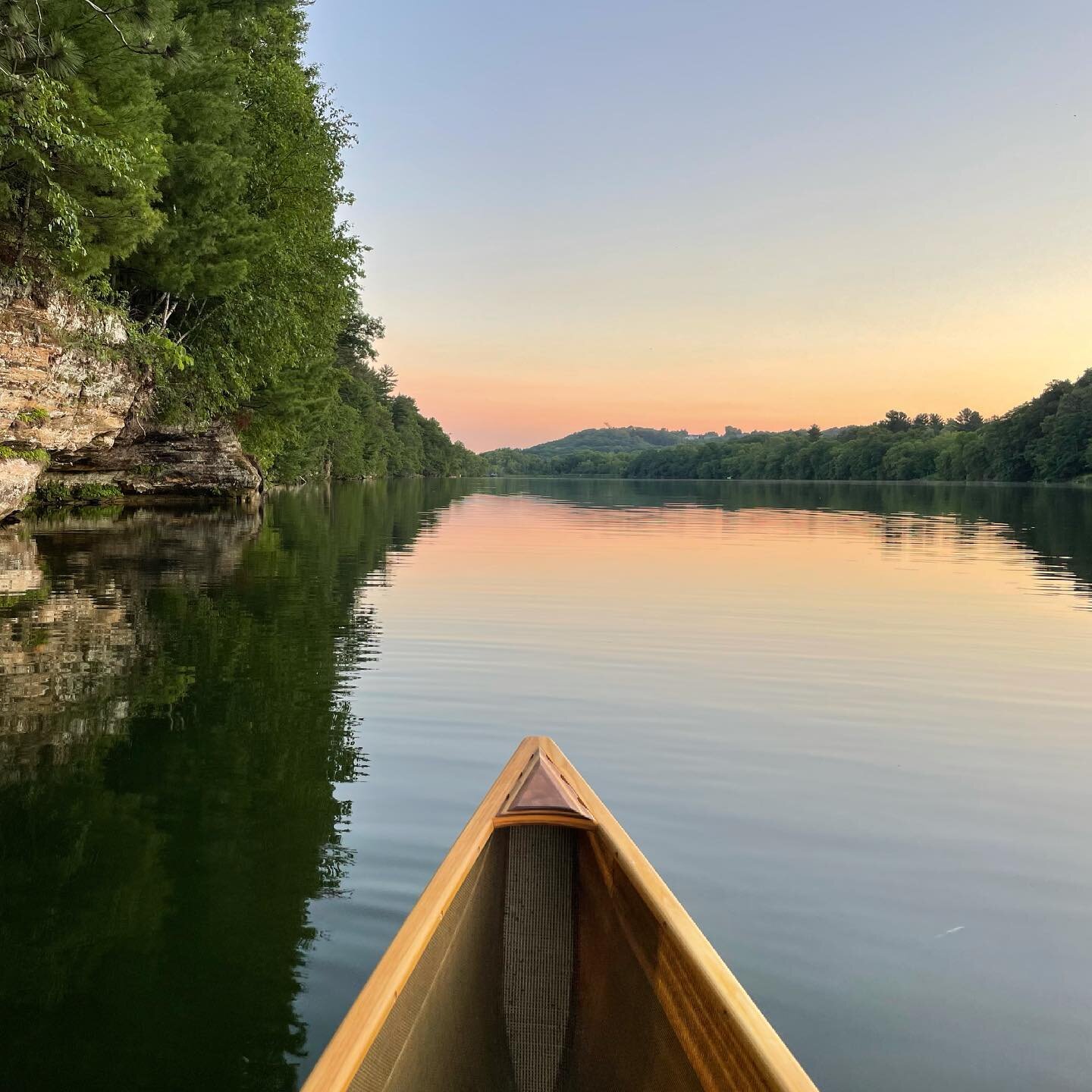 a sunset paddle is good for the soul #igniteyouradventure #gitchi 

#getoutside #optoutside #natureisfemale #upnorth #eauclairewi #wildernessculture #canoelife #paddlelife #womenwhoexplore #wisconsinoutdoors