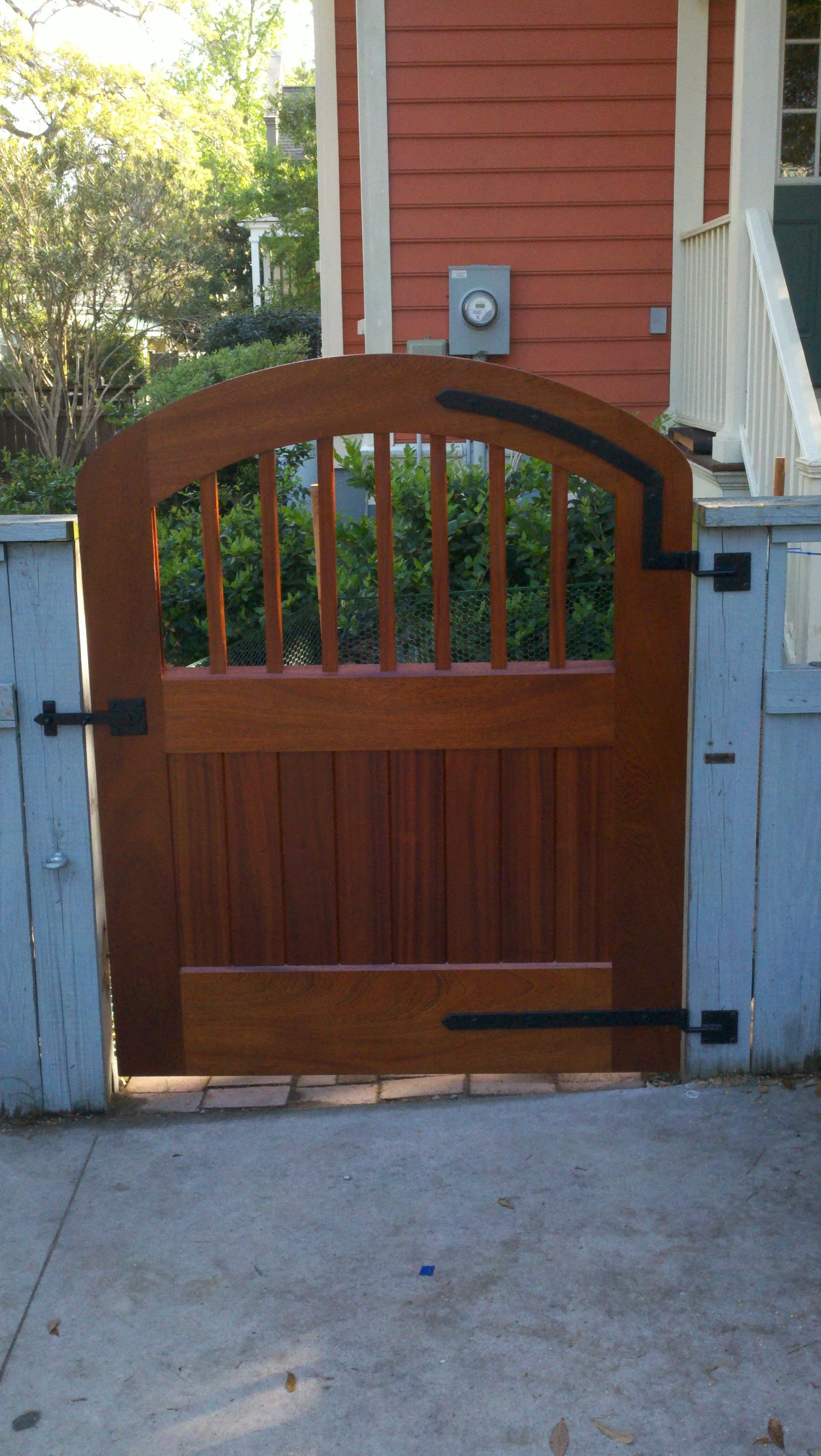 Wood and metal bar gate in Mount Pleasant
