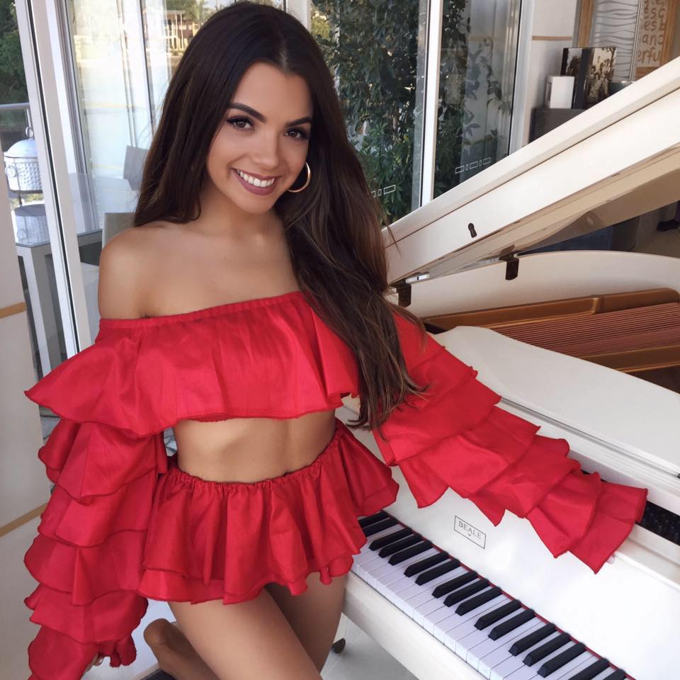 Piano Red Tayla Mae.jpg