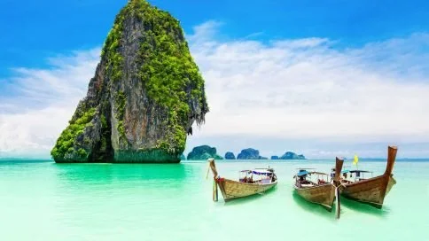 Phuket-1-pu0dd85s3cid4vq8q59xtob429pqi9nnxud8futleo.jpg