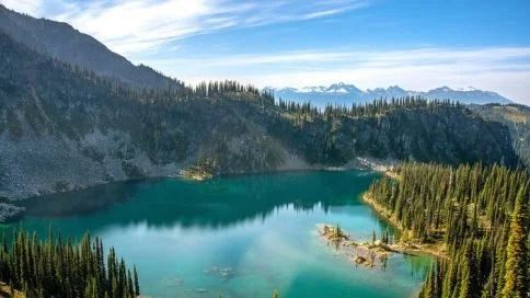 Revelstoke-1-pu0dfqeabfxw3g3638a4h1jd39cz17lwa8zuif3stc.jpg