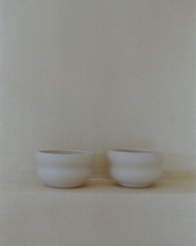 Wabi bowls for @lesseofficial and @rachelsaundersceramics