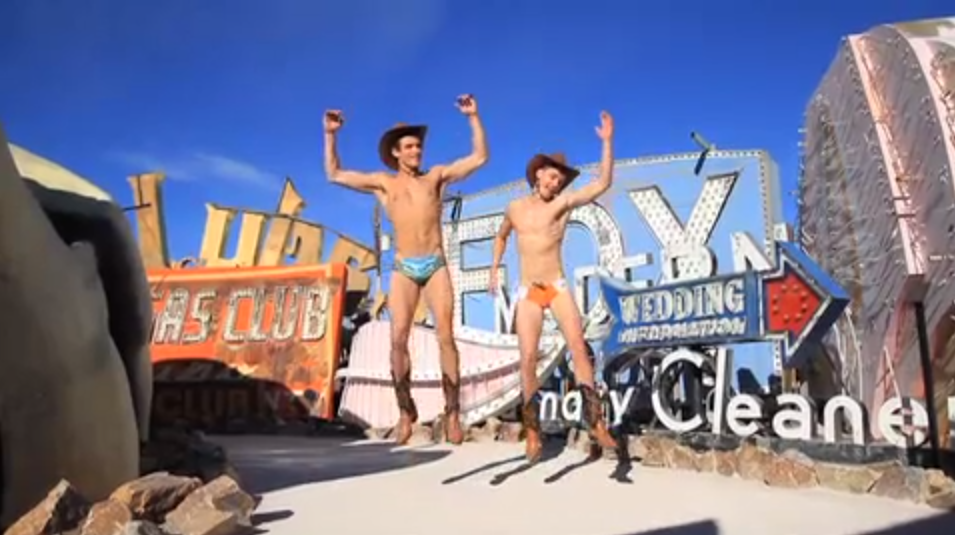 Behind-the-scenes Swimwear Photoshoot, Las Vegas