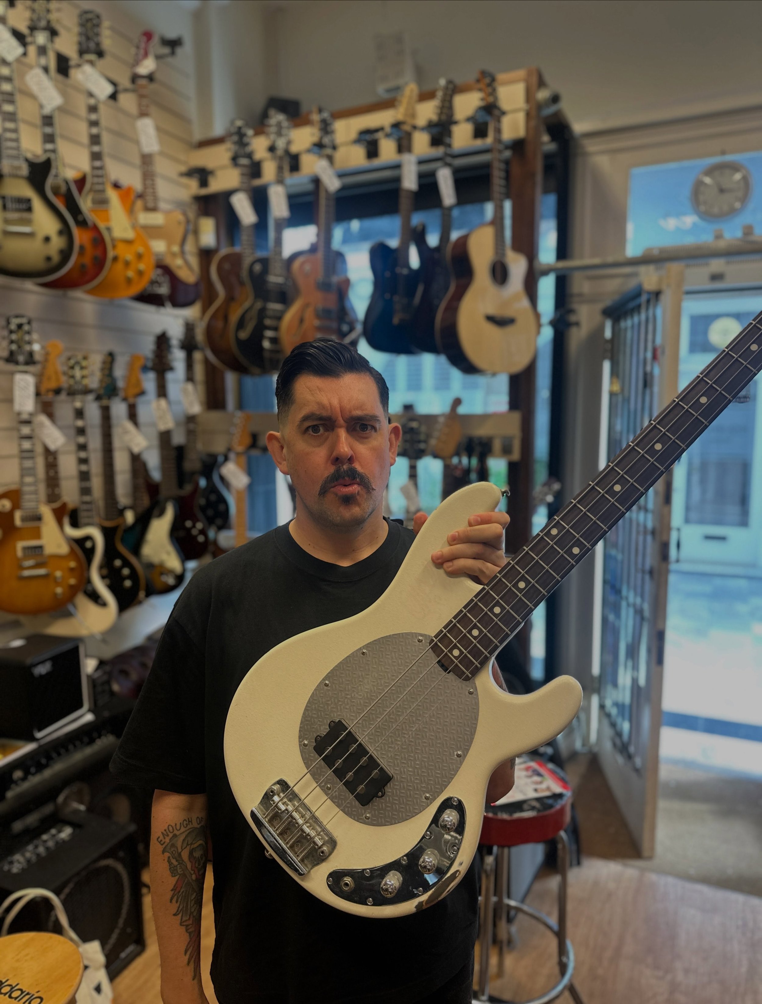 The ugly, but brilliant US made SUB series from @music_man - an absolutely killer American made bass available from @wehavesoundguitars for less than &pound;1000!!!!!!

#guitarshop