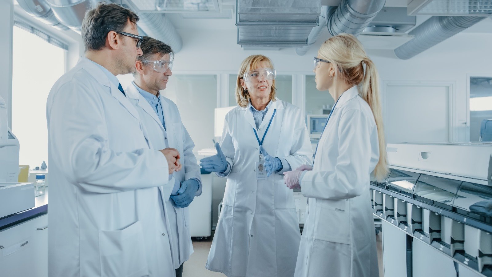 WhatsApp Image 2024-11-22 at 17.22.14 (1).jpeg