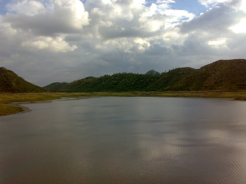 Badi Lake (2).jpg
