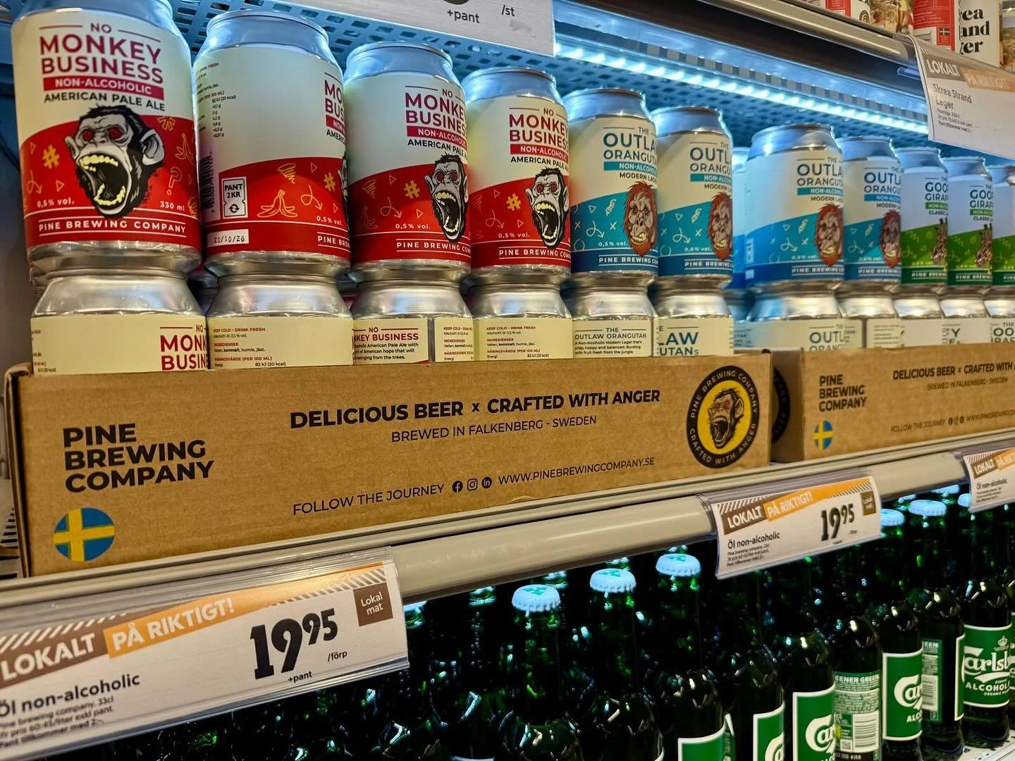 👉 V&aring;ra nya alkoholfria &ouml;l finns p&aring; @icaskreastrand 💛