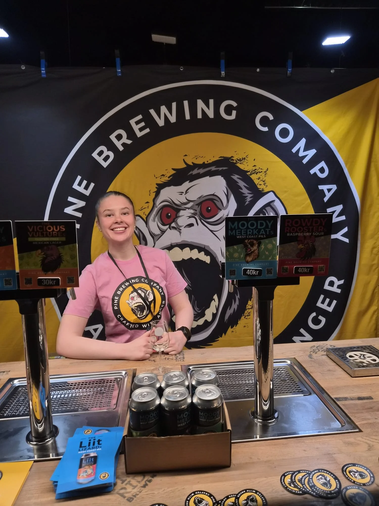 🌉 Malm&ouml;! Vi &auml;r redo!!!

💛 Varmt v&auml;lkomna f&ouml;rbi v&aring;r monter p&aring; @malmo_ol_o_whiskyfestival