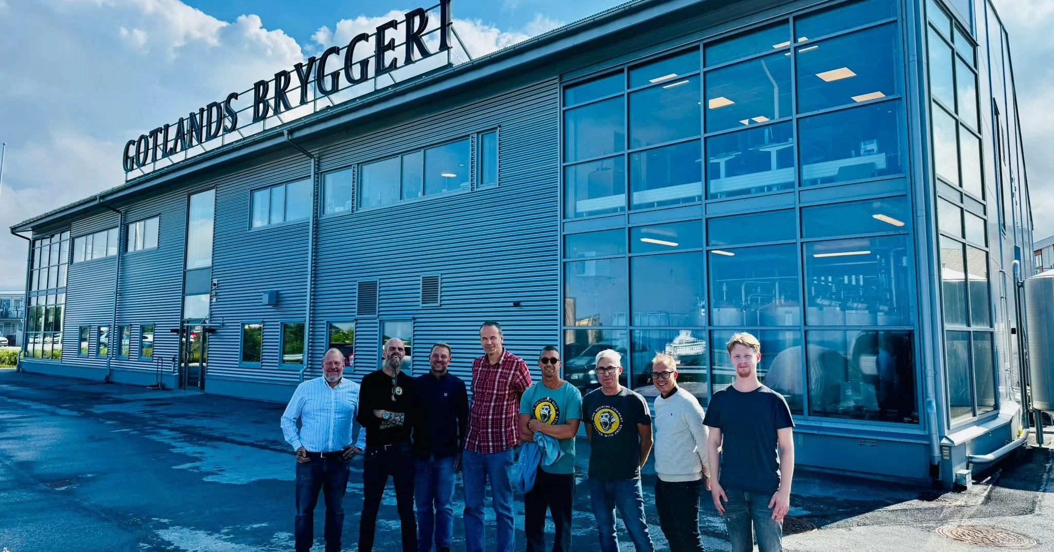 Vi har f&aring;tt en rej&auml;l dos inspiration hos @gotlandsbryggeri 🍻✨

Vi blir otroligt v&auml;l omh&auml;ndertagna av Anders Wendler, som visar oss runt och ber&auml;ttar hur de har byggt upp vad vi utan tvekan v&aring;gar kalla Sveriges grymmas