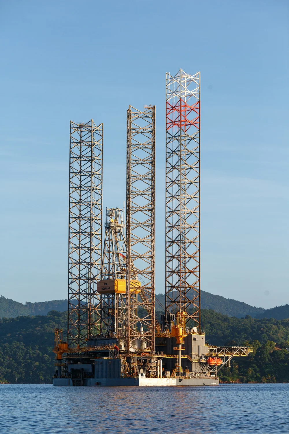 John Energy Rig bpTT welcomes the Joe Douglas Jack Up Rig — Energy Chamber of Trinidad ...