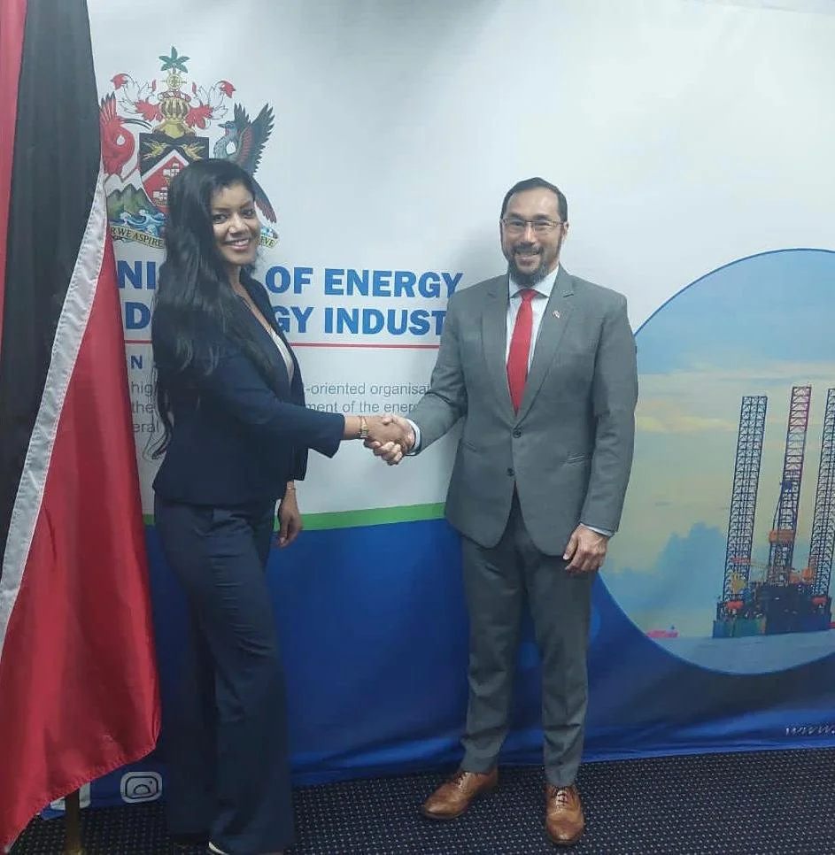 Minister of Energy meets Woodside Country Manager 