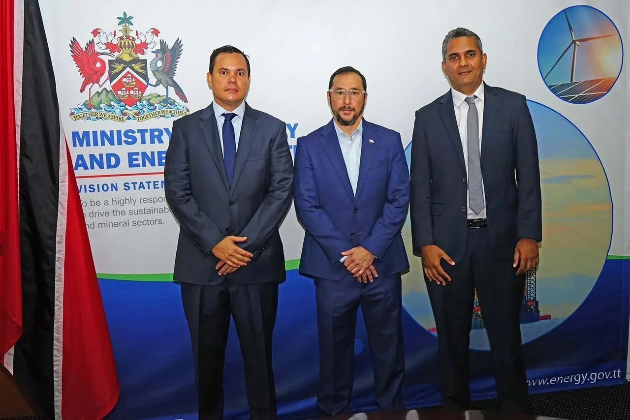 Minister of Energy meets with DeNovo