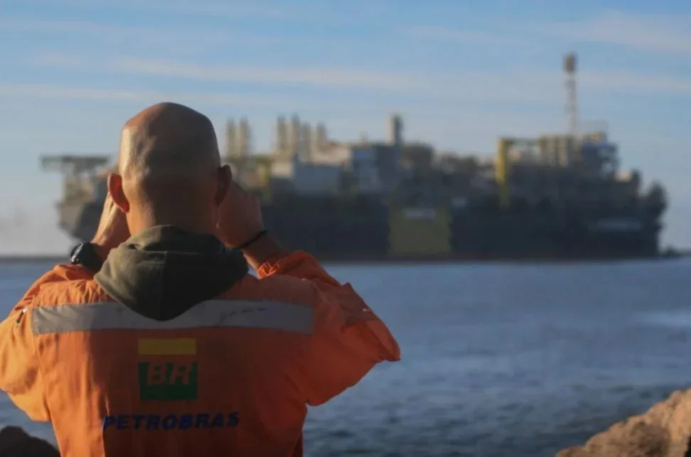 Petrobras makes new deepwater discovery offshore Brazil  