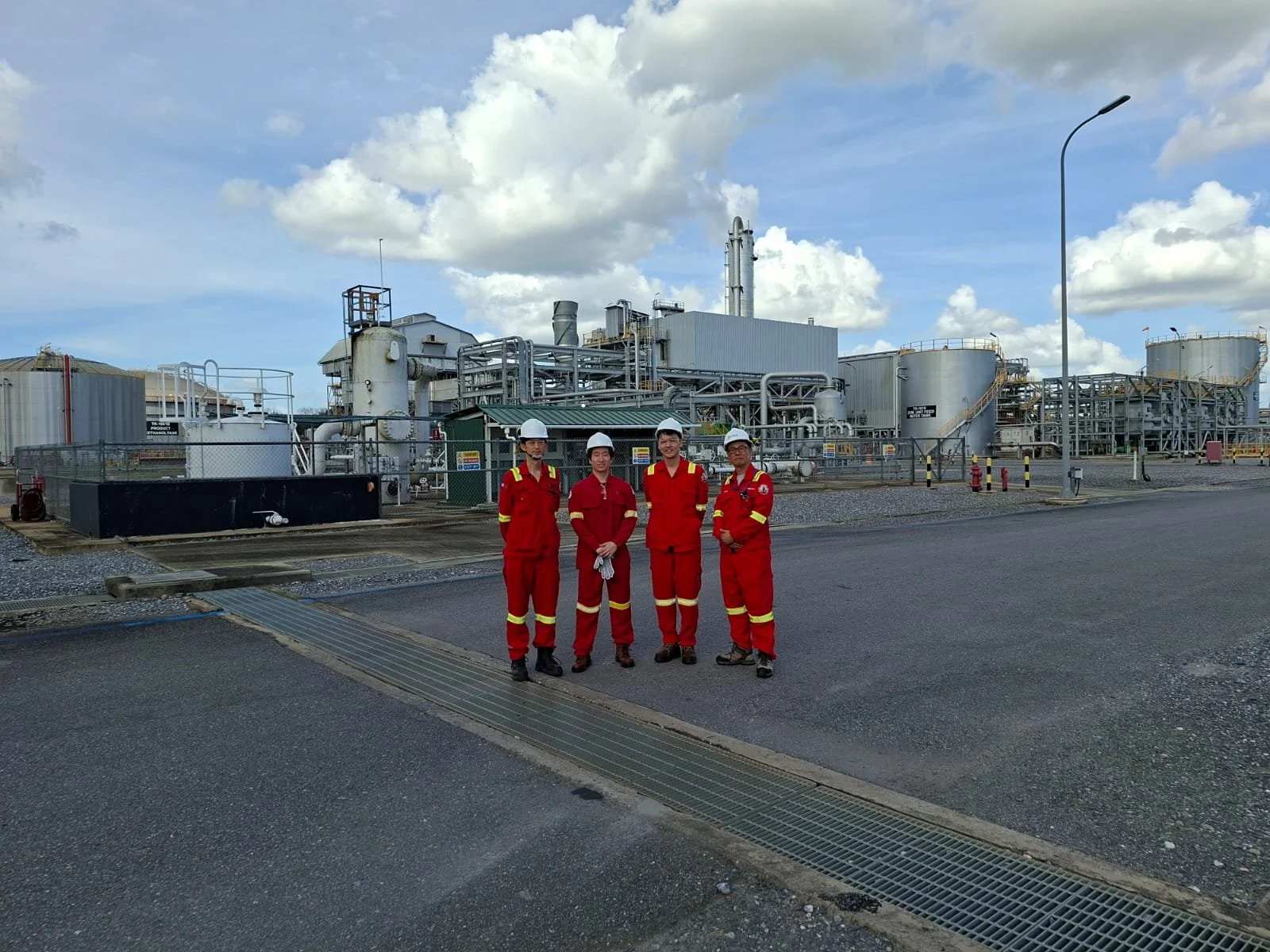 CGCL hosts delegation from JBIC