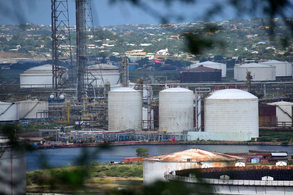 Curaçao eyes Suriname and Guyana oil boom with ambitious port expansion strategy
