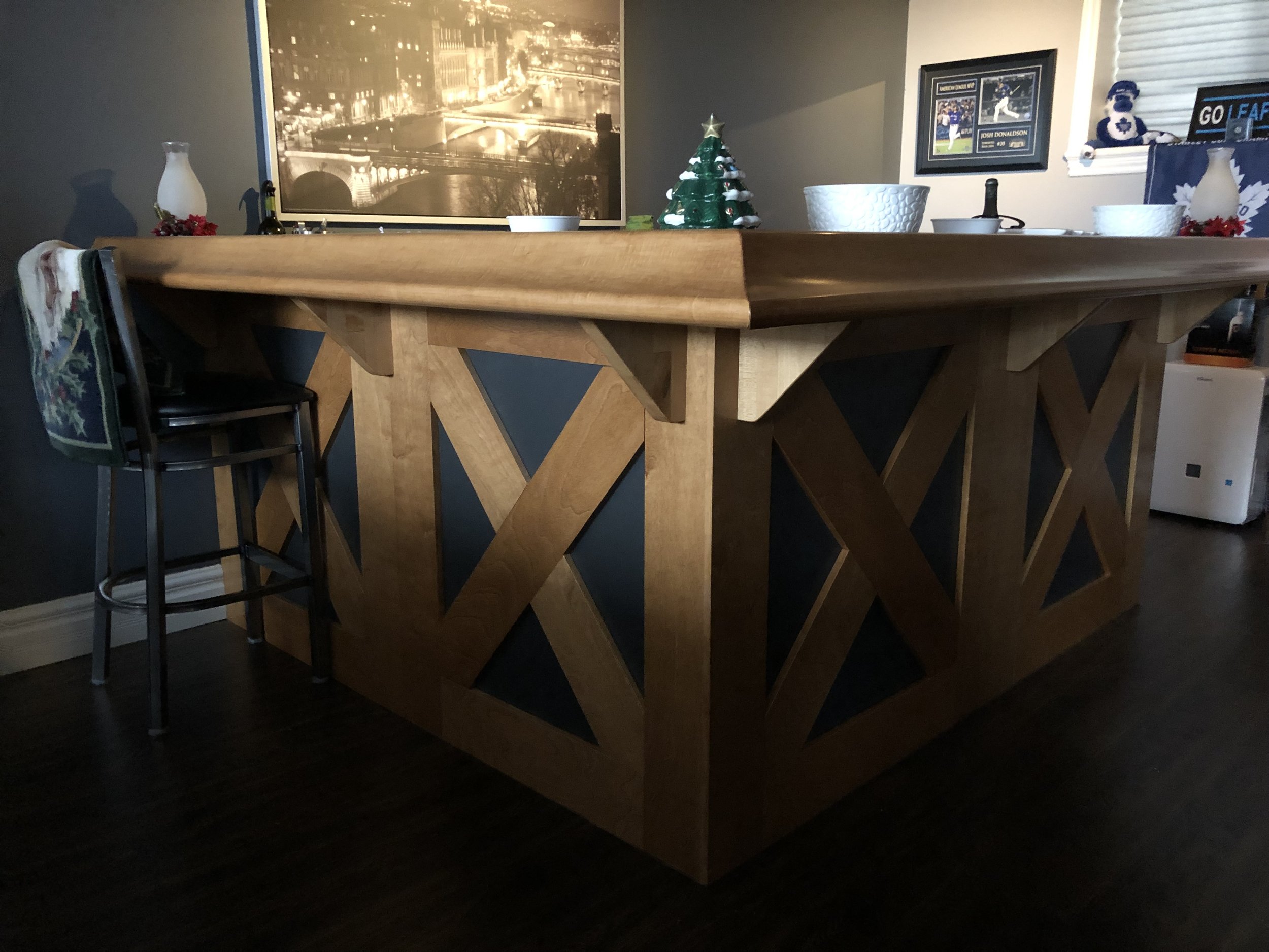 Custom Bar 1